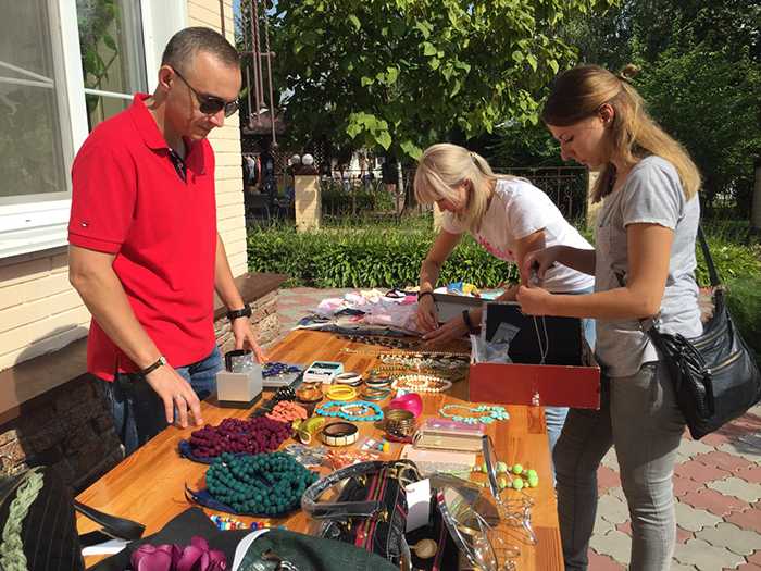 благодійний ярмарок