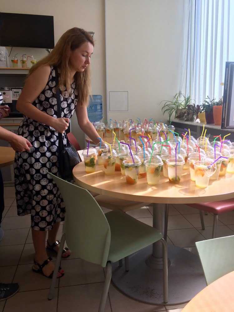 День Лимонаду