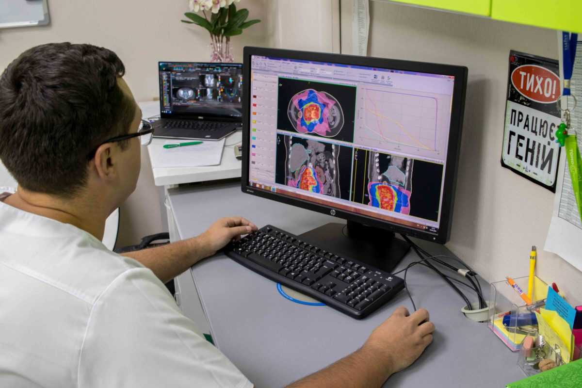 Онкологічний центр TomoClinic