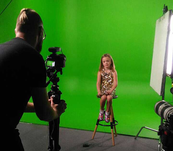 Клуб Успішних Дітей знімає відео