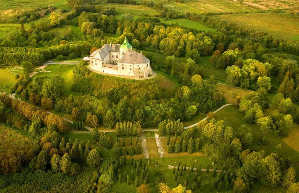 Олеський замок