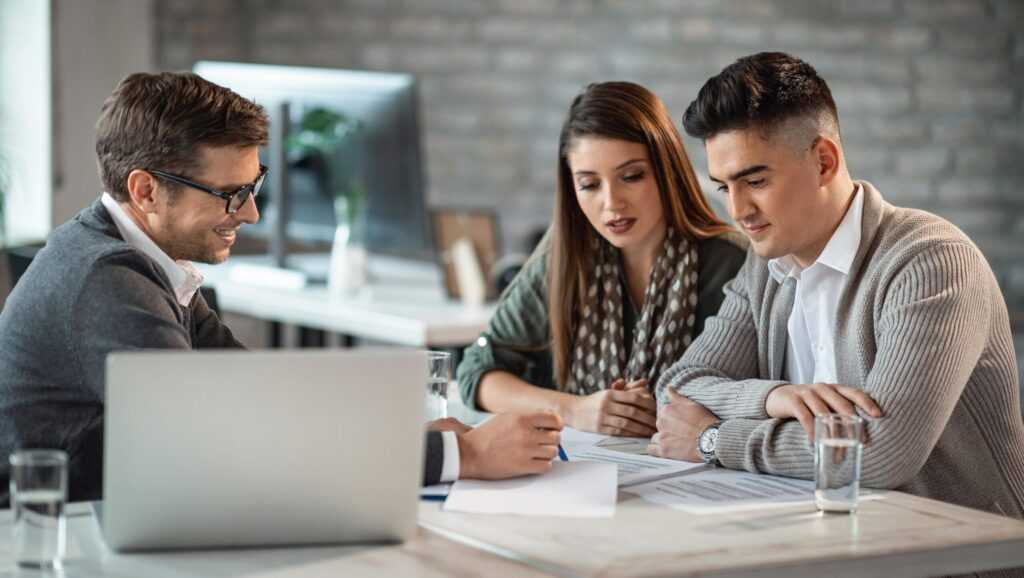 Як правильно вибрати страхову компанію?