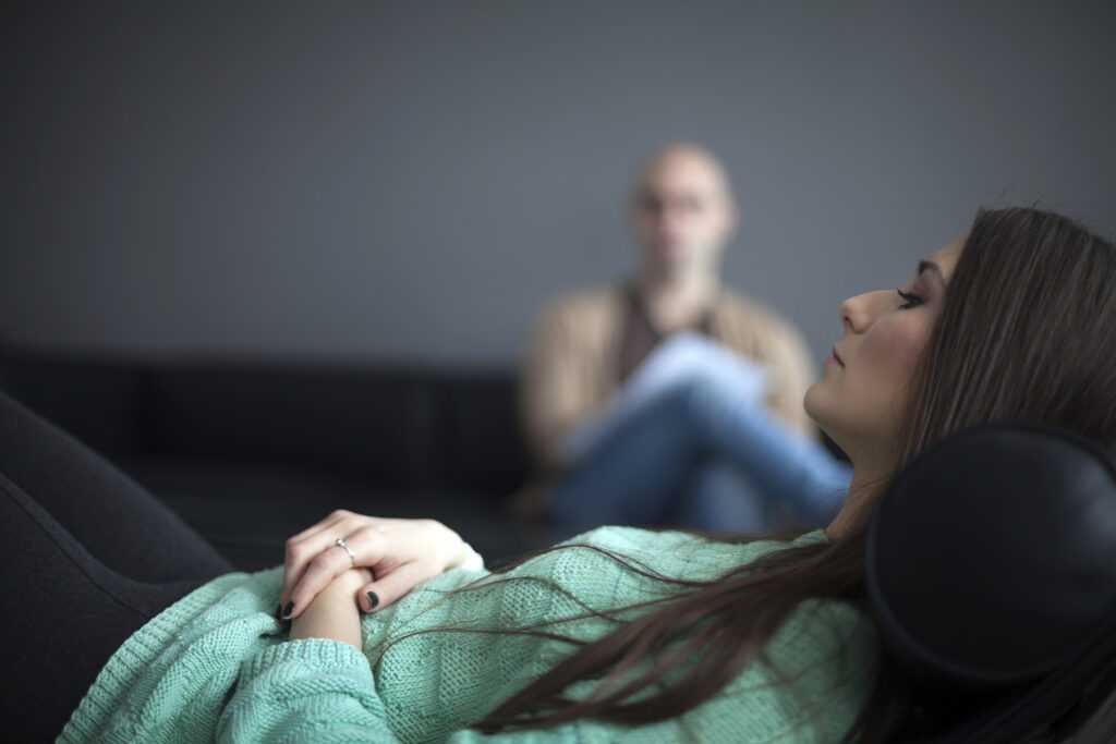 Як лікувати депресію