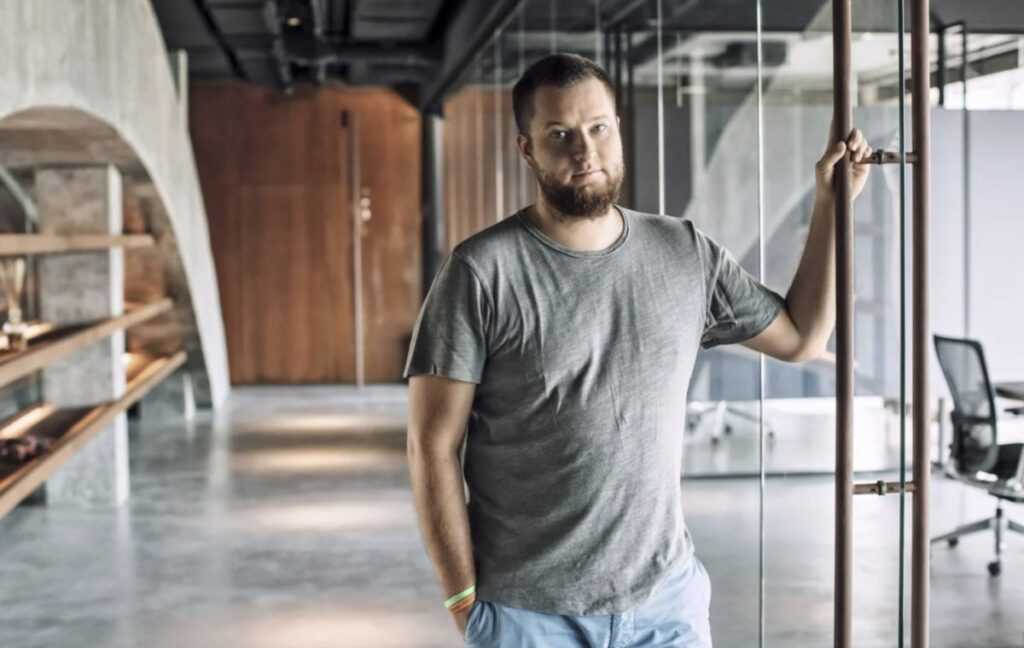 Андрій Ставніцер