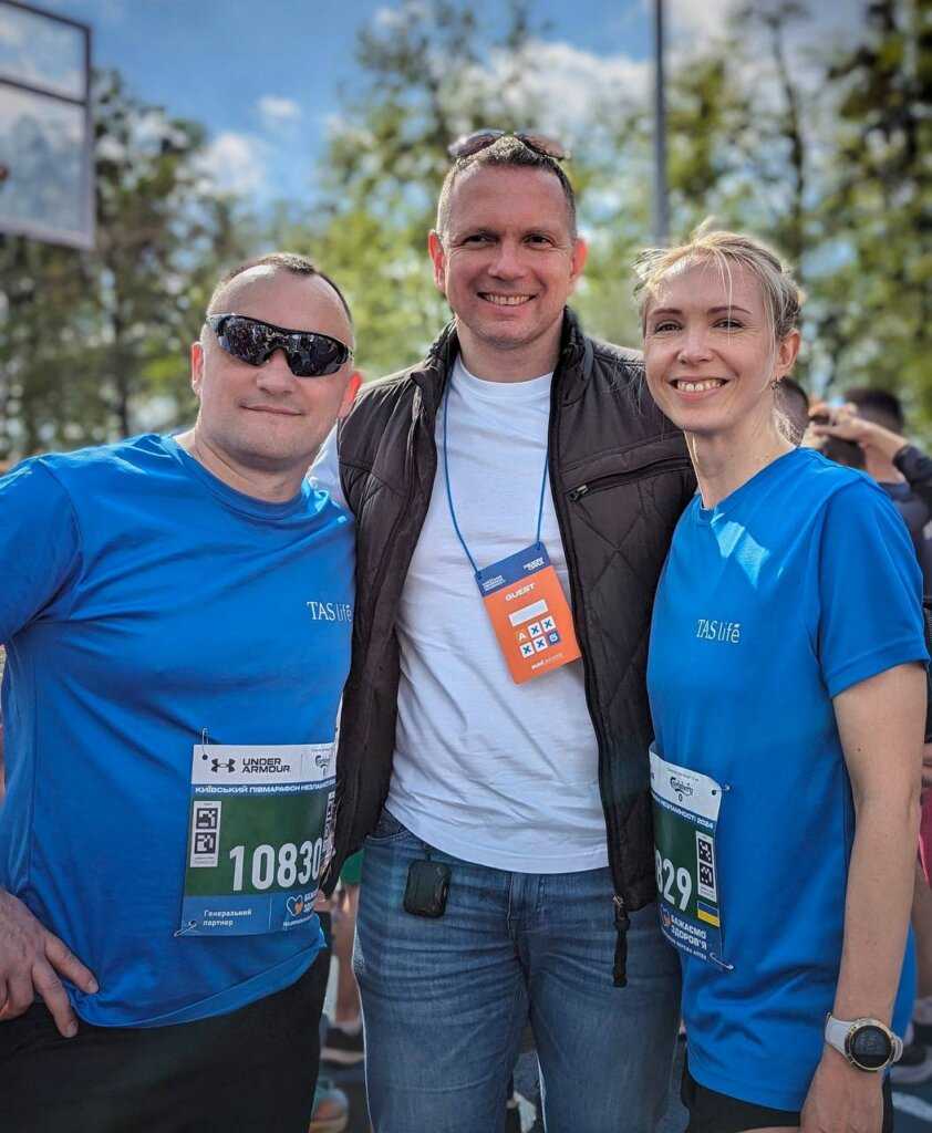 Андрій Власенко