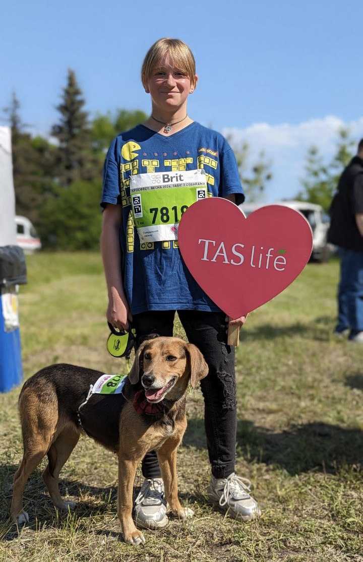 Софія Притужалова і Моті
