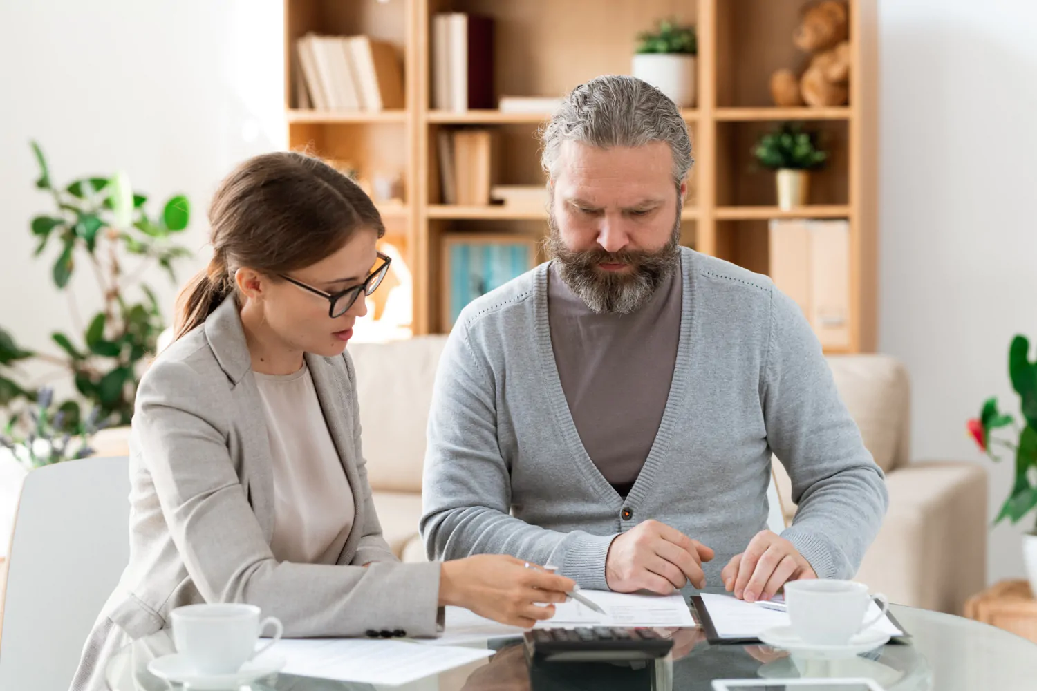Яка інформація має міститись в договорі страхування?